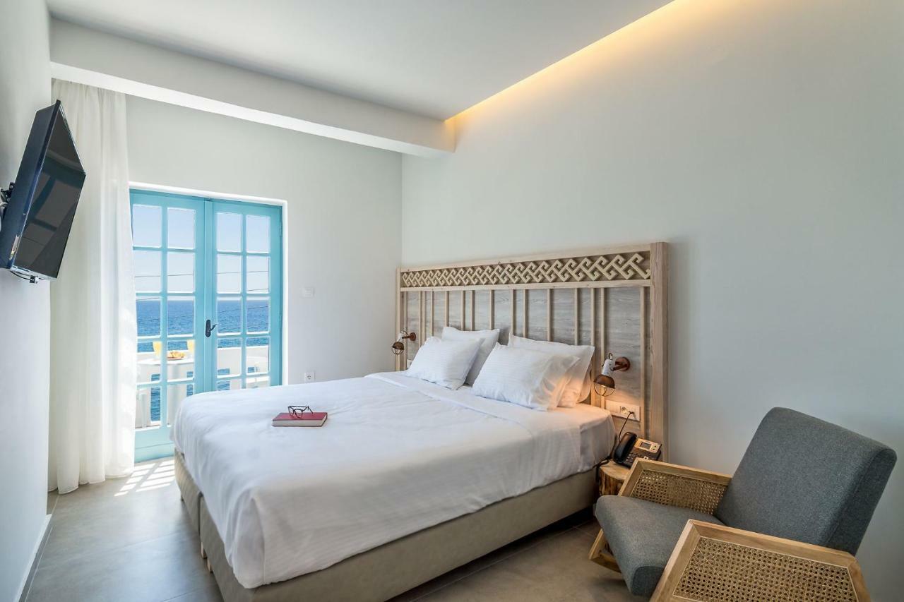 Aparthotel Livikon By The Sea Khóra Sfakíon Esterno foto