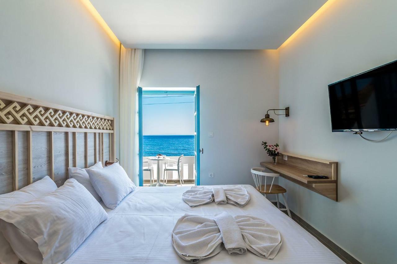 Aparthotel Livikon By The Sea Khóra Sfakíon Esterno foto
